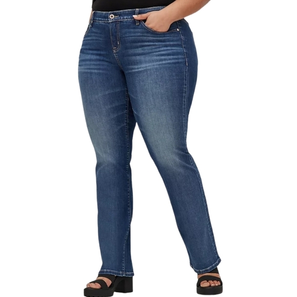 🌴FINAL SALE Torrid Mid-Rise Slim Boot Jeans Size 26R - Picture 1 of 8